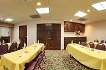 Country & By Radisson, Worth West L-30 Nas Jrb Hotel