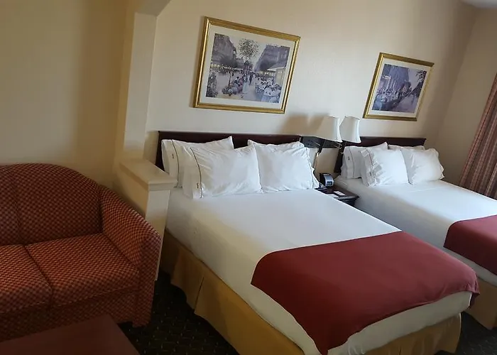 Hotel Country & By Radisson, Worth West L-30 Nas Jrb 4*